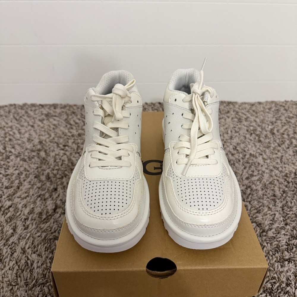 UGG W HIGHLAND SNEAKER - Picture 2 of 6